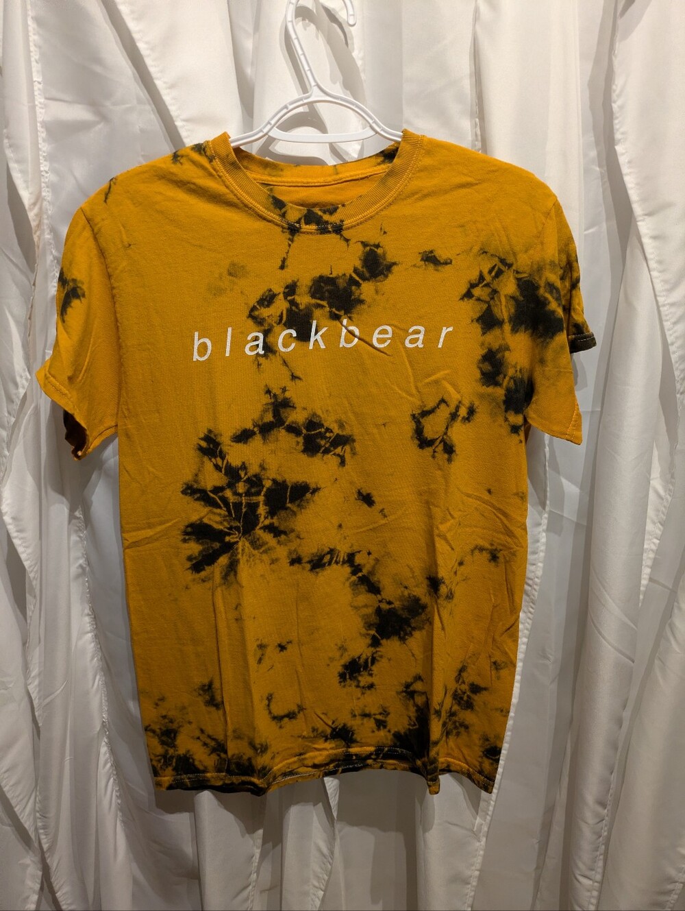 17 Official Blackbear Logo Yellow & Black Tie-Dye T-Shirt - Size Small / Medium